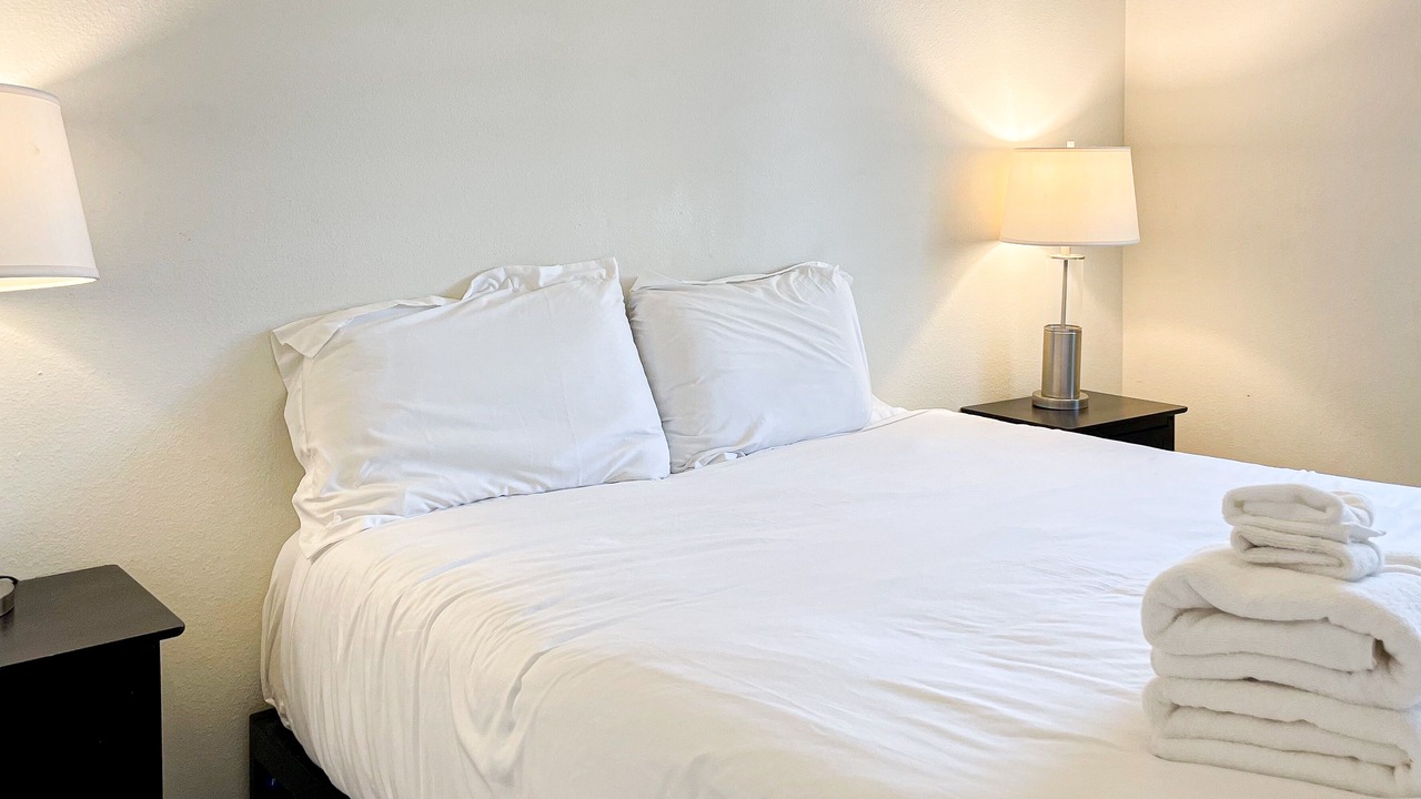 Photo of Bedroom in Mira Loma