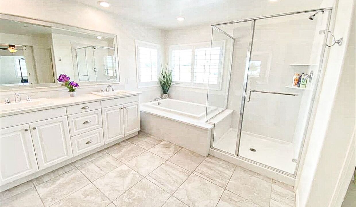 Photo of Bathroom in Mira Loma