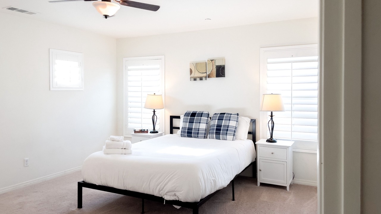 Photo of Bedroom in Mira Loma