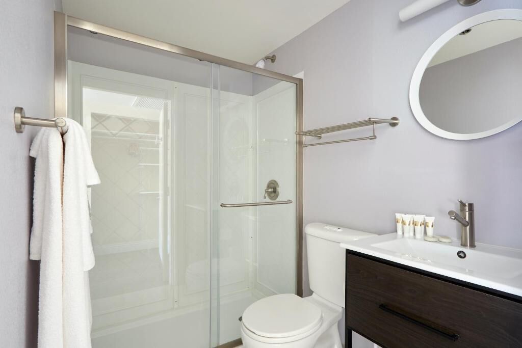 Photo of Bathroom in Pacific Terrace