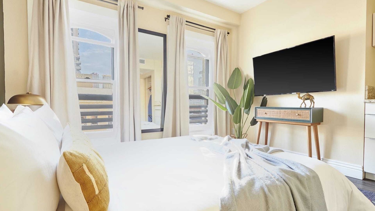 Photo of Bedroom in Pacific Terrace
