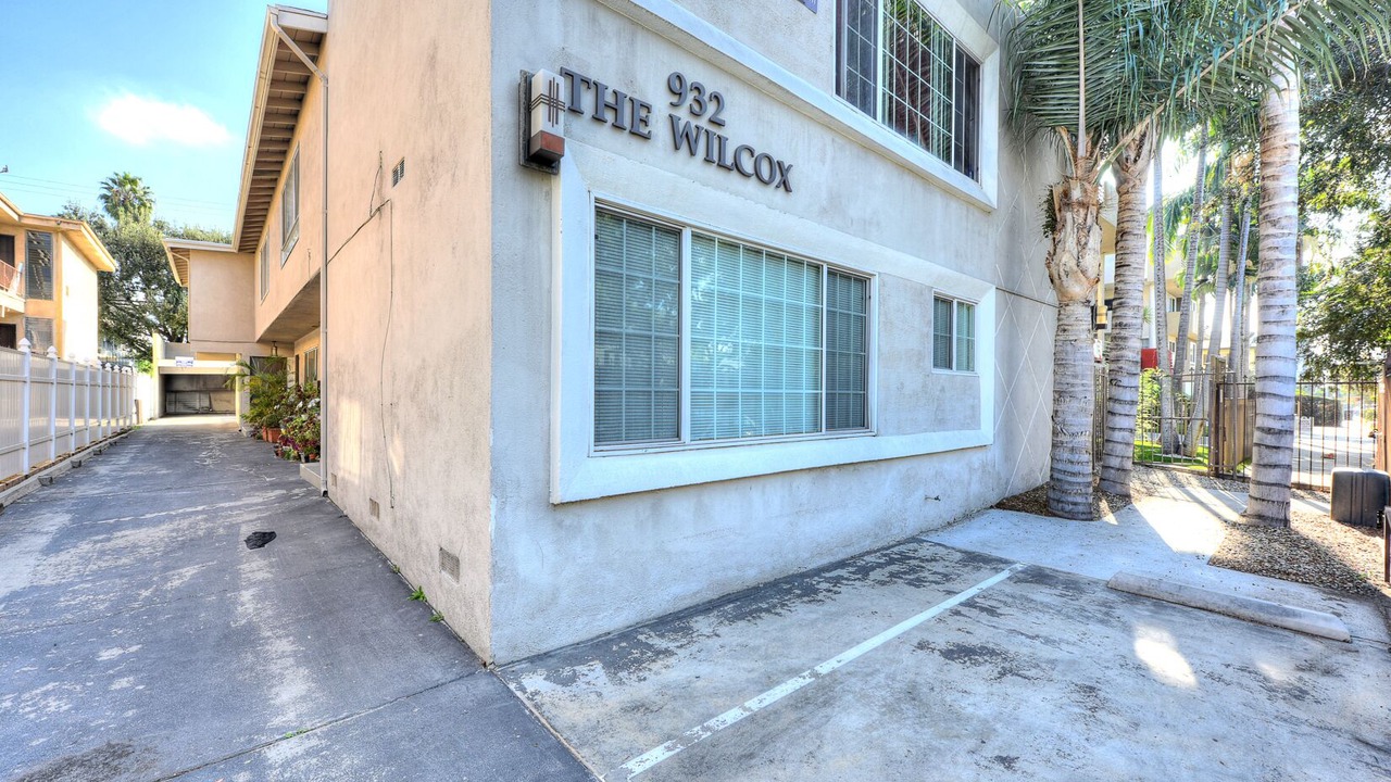 Photo of Outdoor in Hollywood
