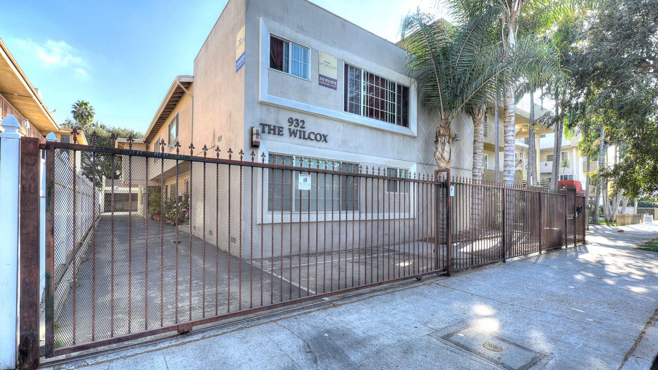 Photo of Outdoor in Hollywood