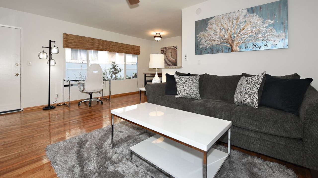 Photo of Livingroom in Hollywood