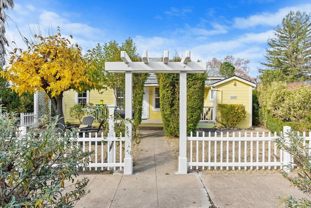 Photo of Others in Calistoga