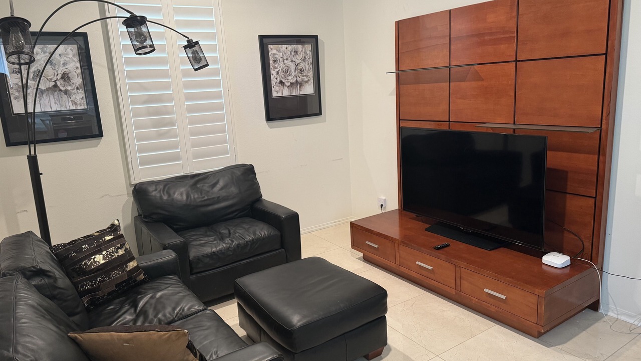 Photo of Livingroom in Sun City