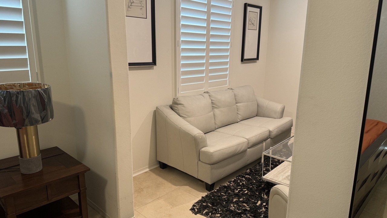 Photo of Livingroom in Sun City