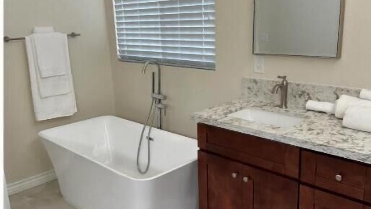 Photo of Bathroom in Moreno Valley
