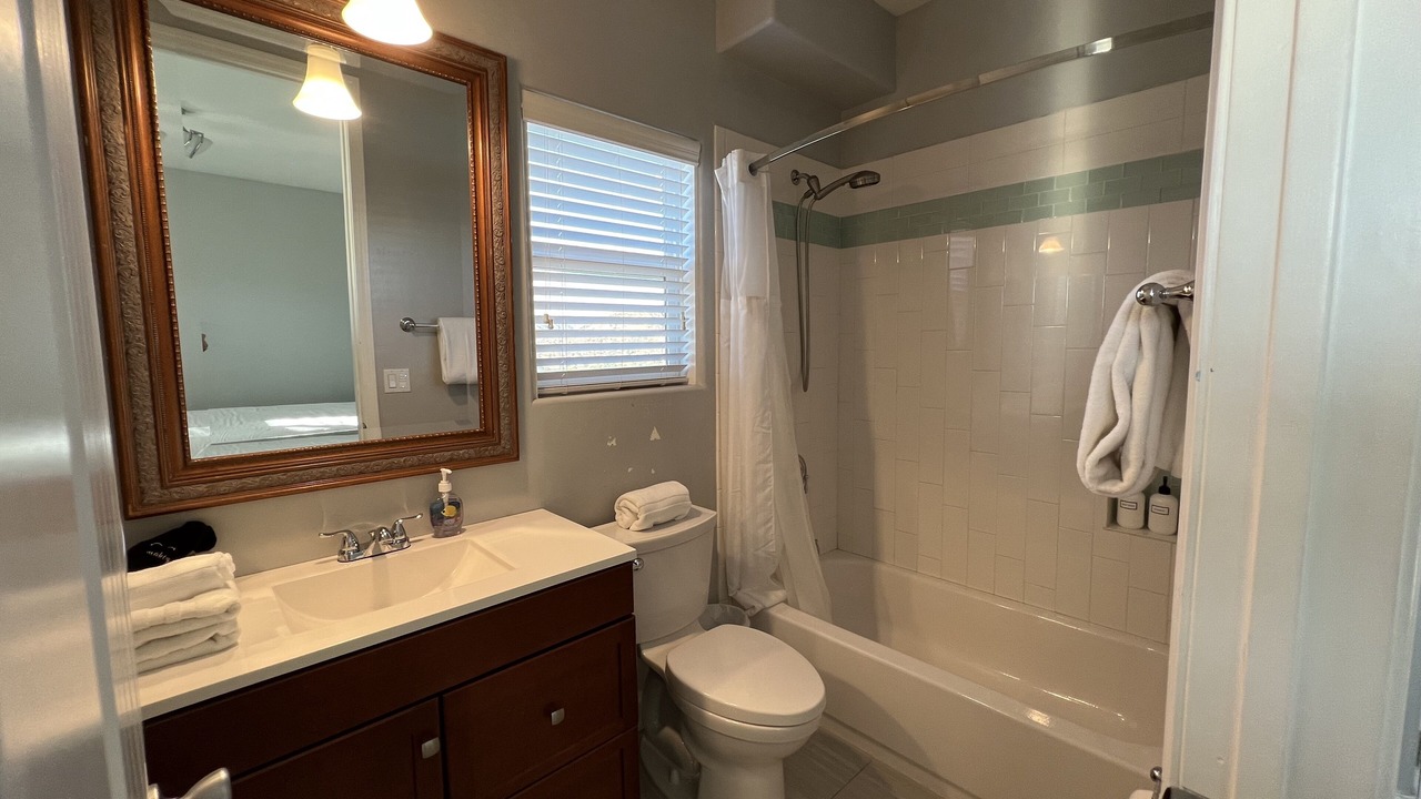 Photo of Bathroom in Lakeside