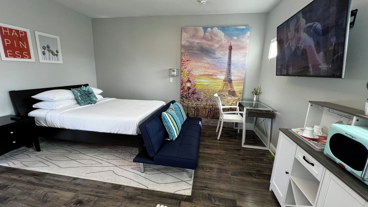 Photo of Bedroom in Lakeside