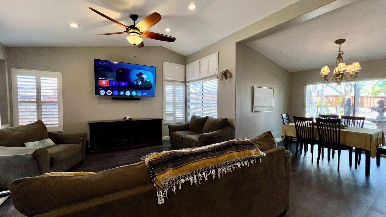 Photo of Livingroom in Temecula