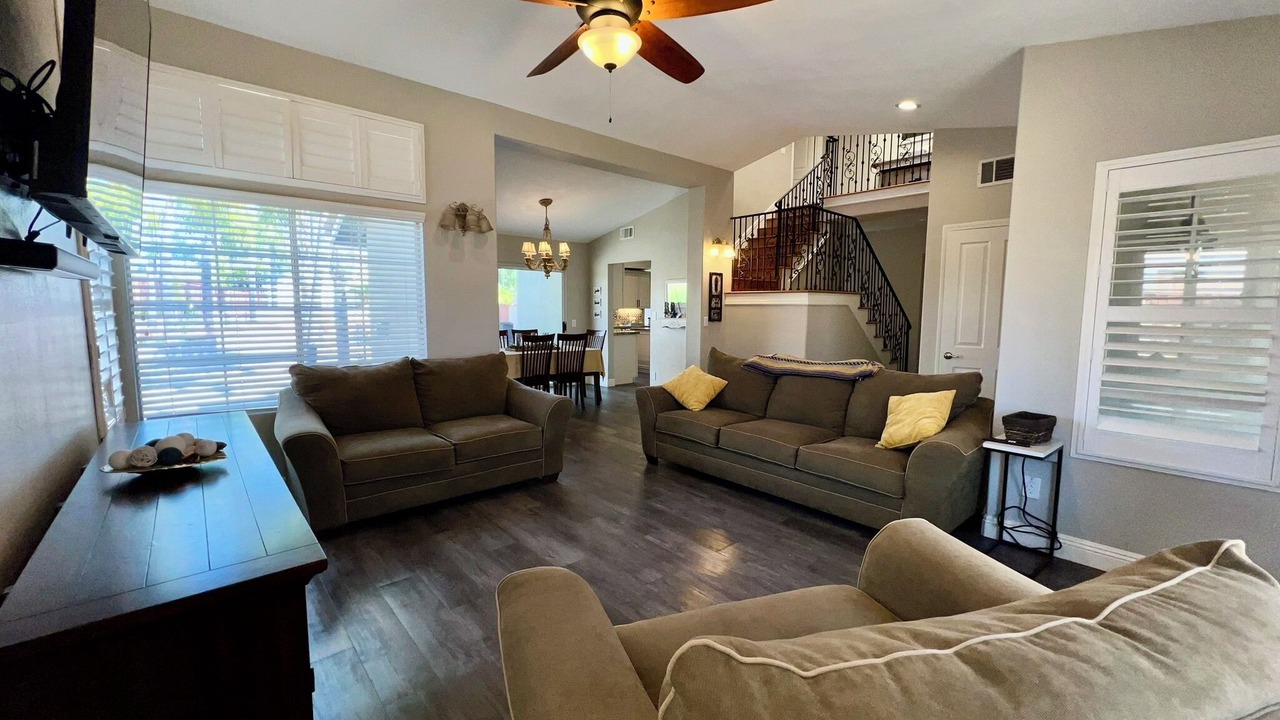 Photo of Livingroom in Temecula