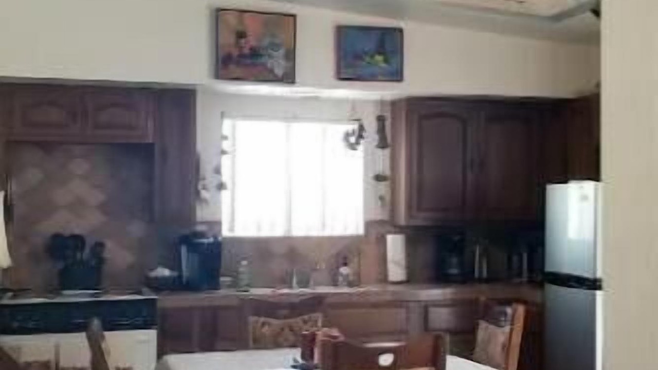 Photo of Kitchen in Newberry Springs