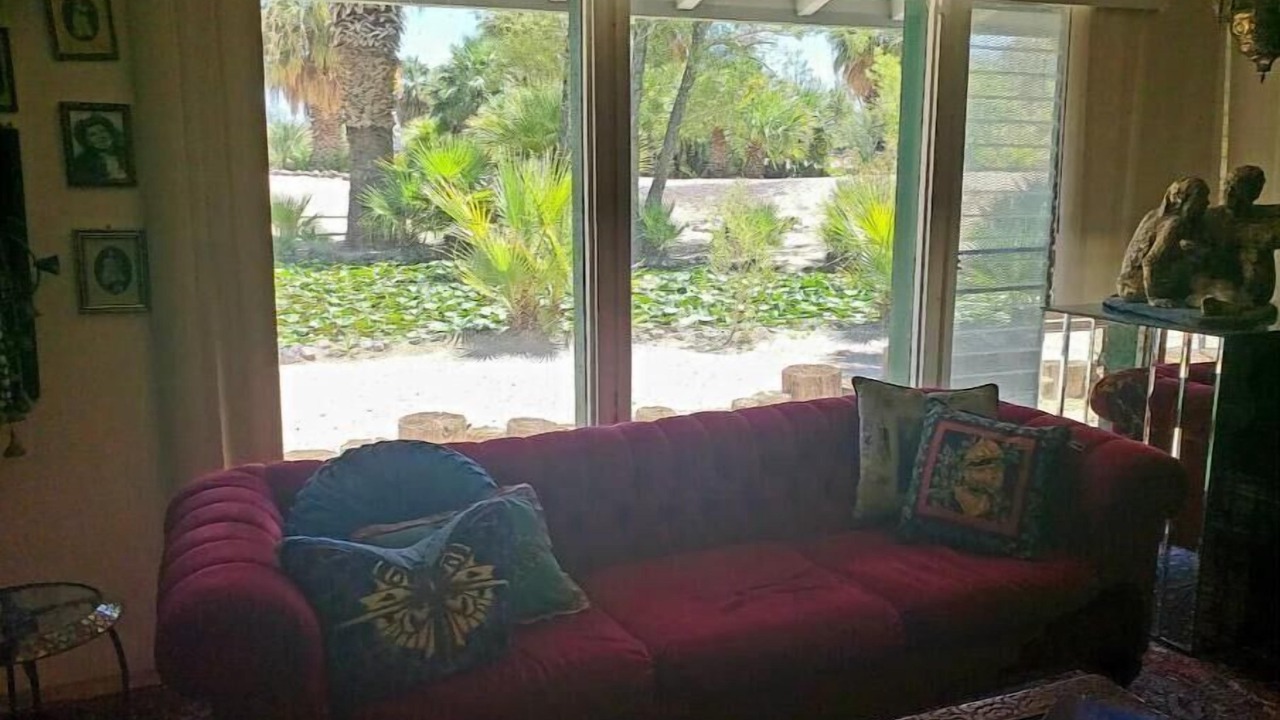 Photo of Livingroom in Newberry Springs