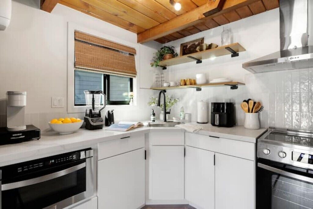 Photo of Kitchen in Bodfish