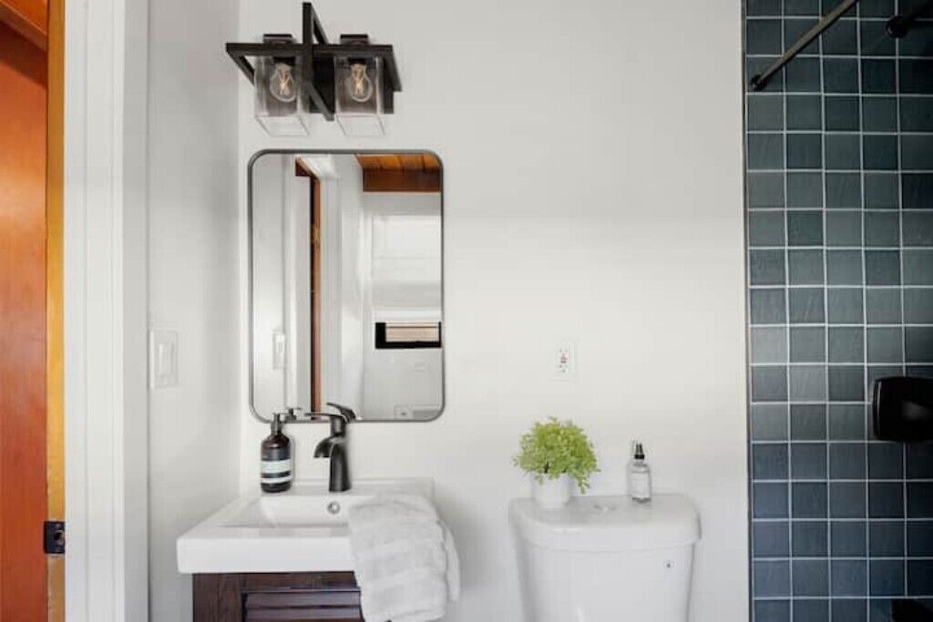 Photo of Bathroom in Bodfish