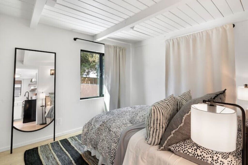 Photo of Bedroom in Bodfish
