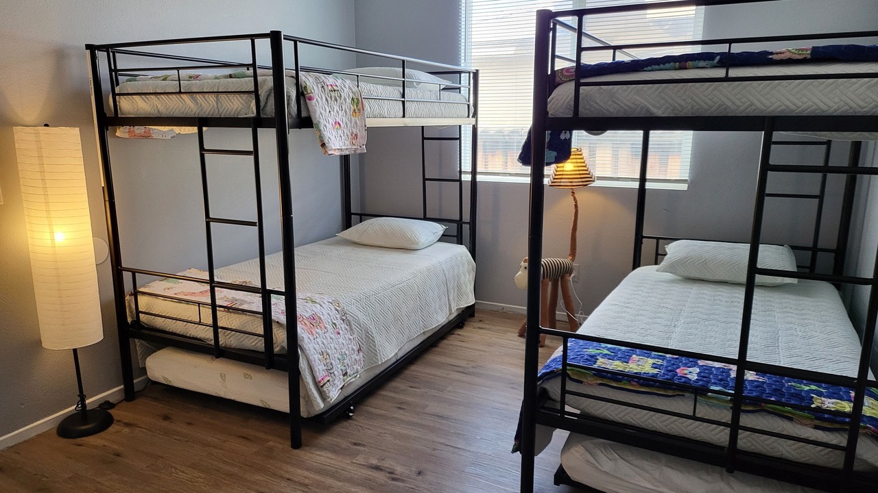 Photo of Bedroom in Victorville