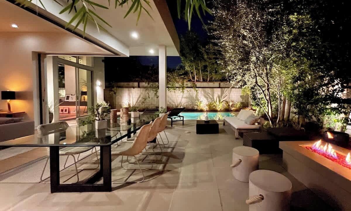 Photo of Outdoor in Melrose