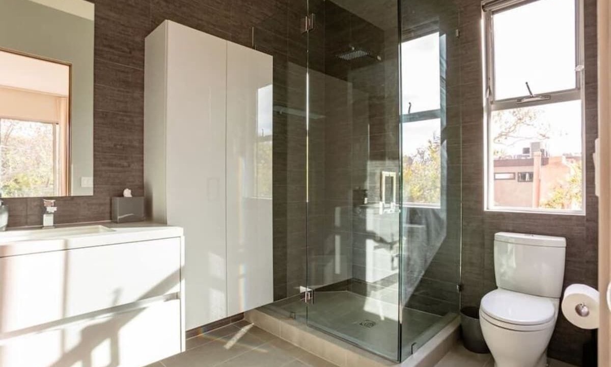 Photo of Bathroom in Melrose