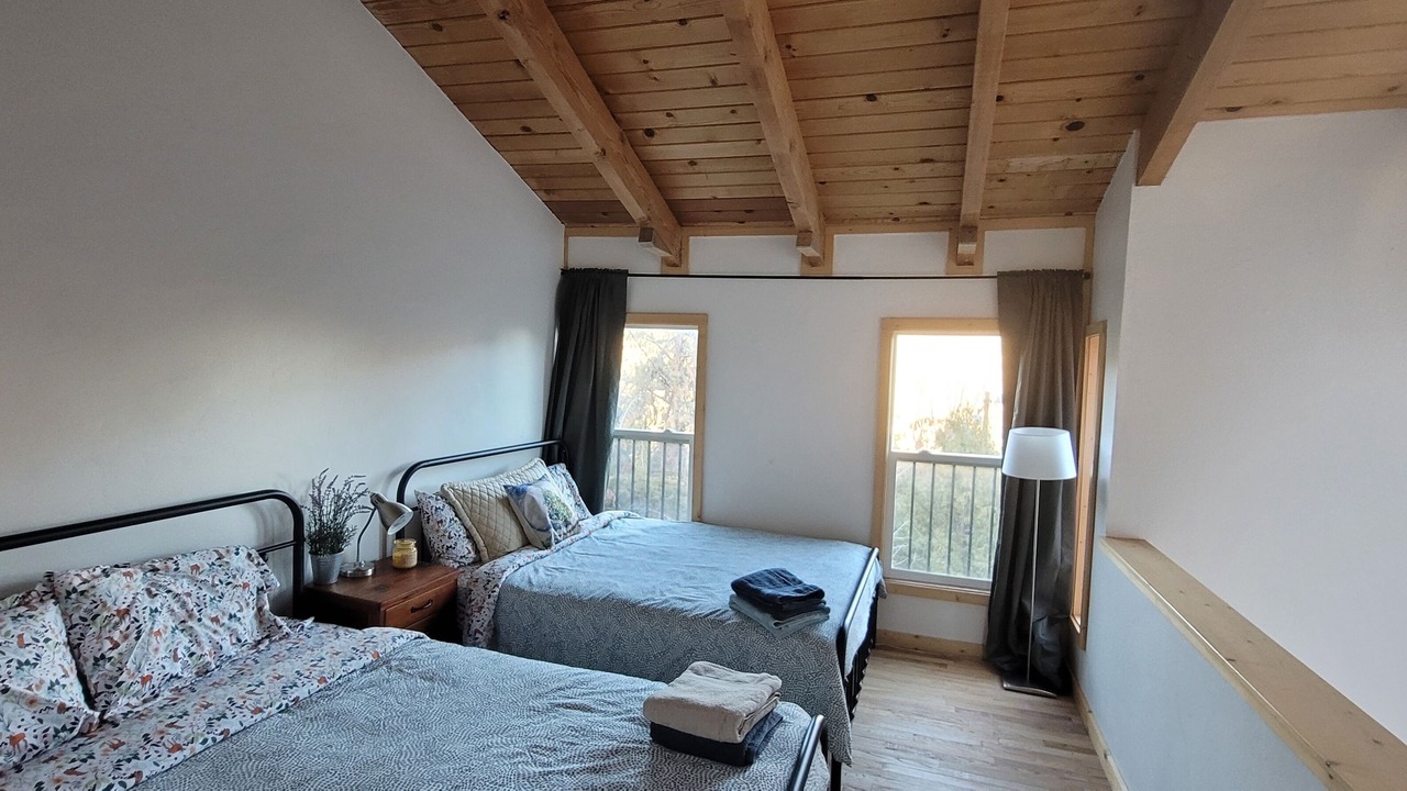 Photo of Bedroom in Frazier Park