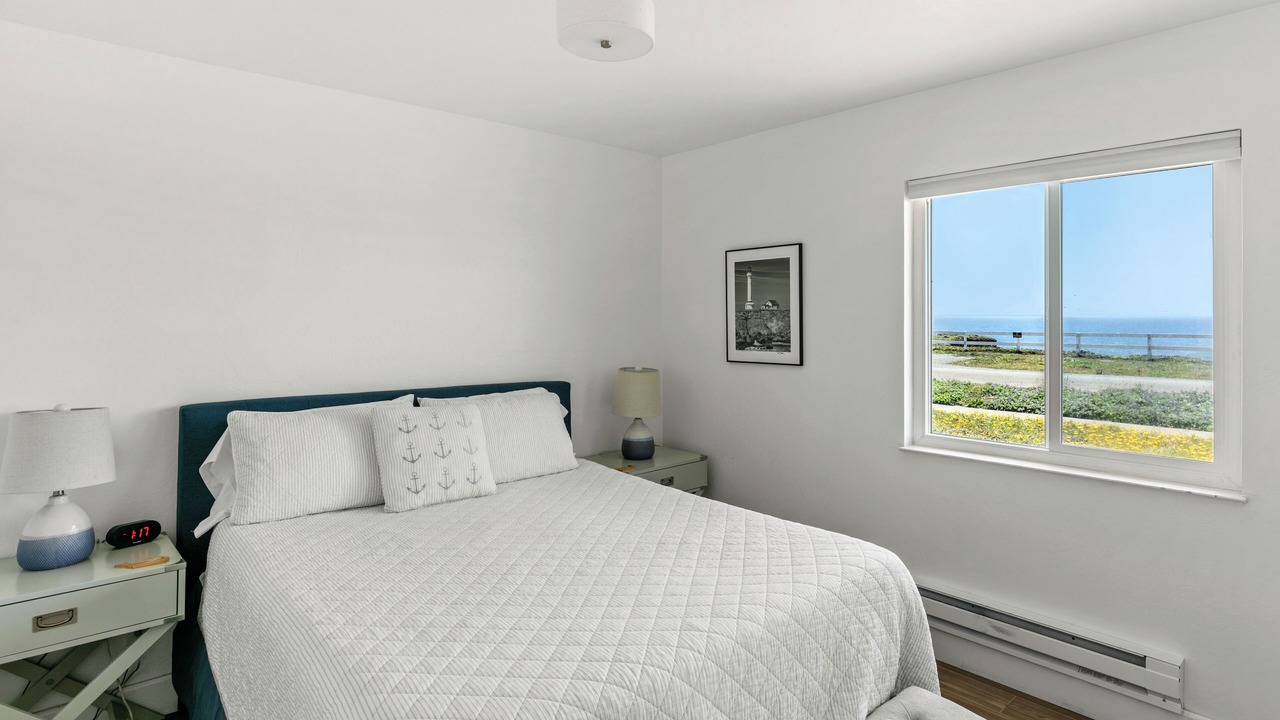 Photo of Bedroom in Point Arena