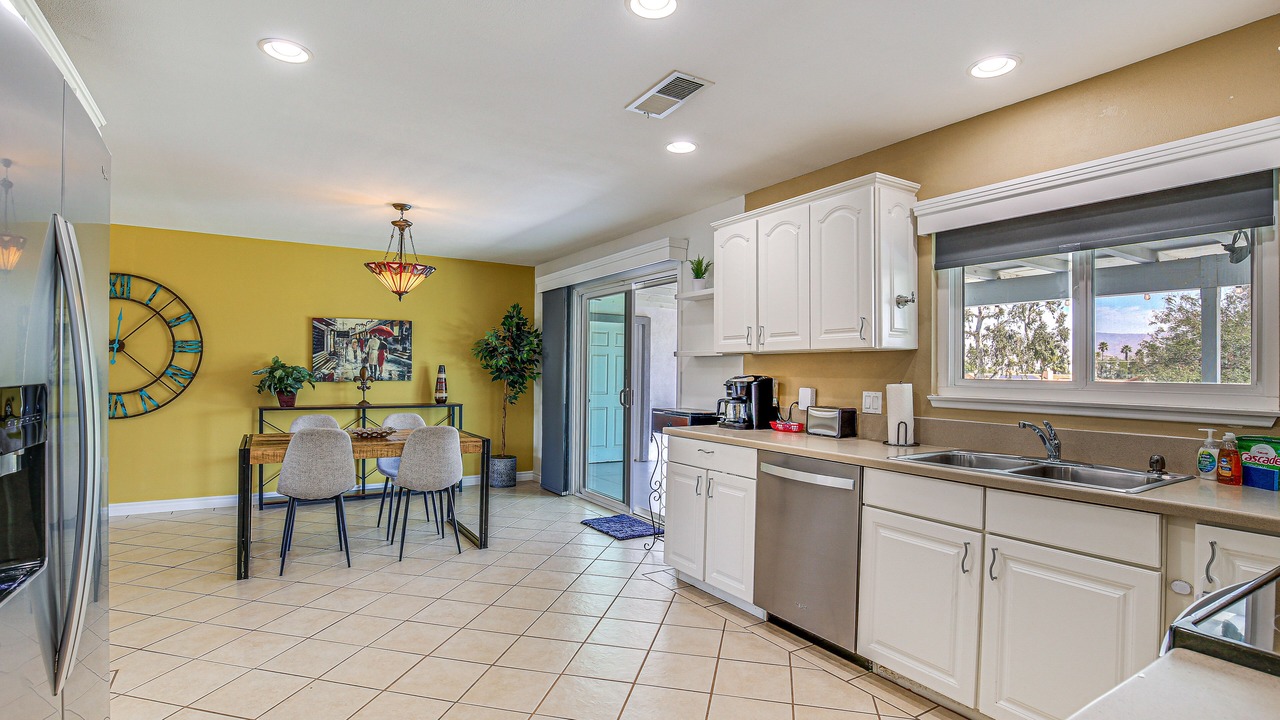 Photo of Kitchen in Palm Desert