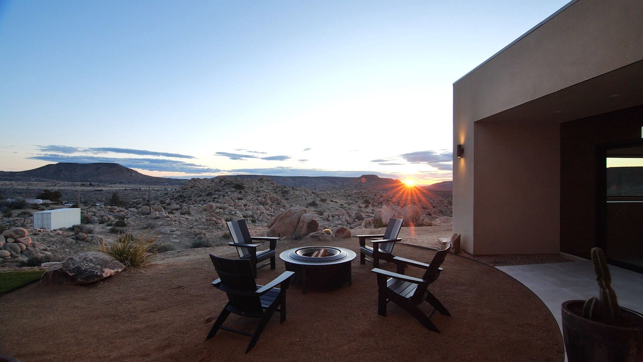 Photo of Patio Balcony in Pioneertown