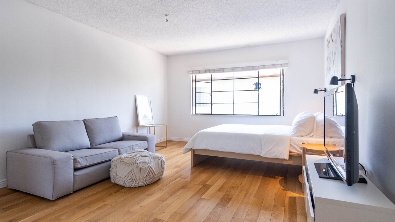 Photo of Bedroom in Westlake
