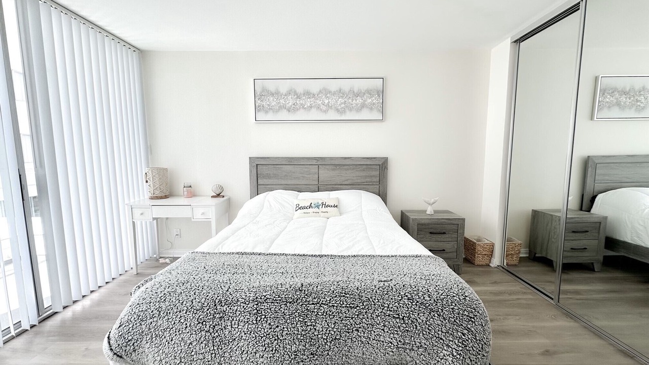 Photo of Bedroom in Downtown