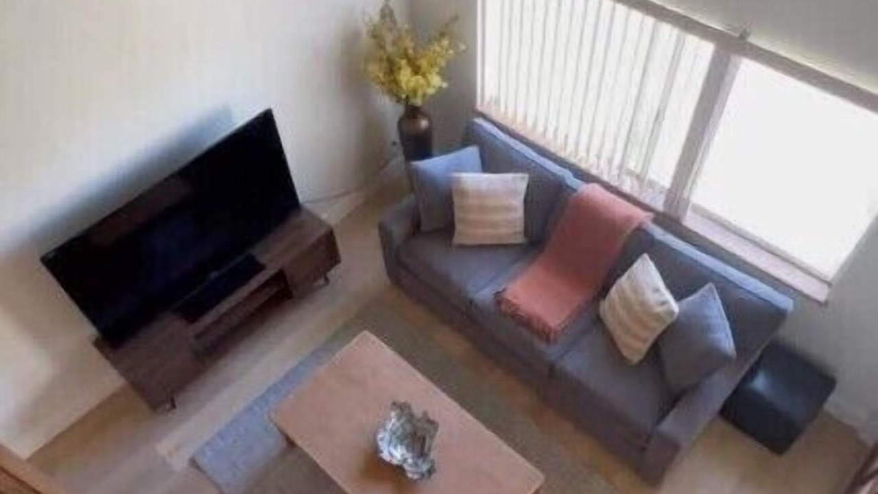 Photo of Livingroom in Downtown
