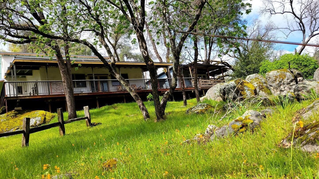 Photo of Outdoor in Mariposa