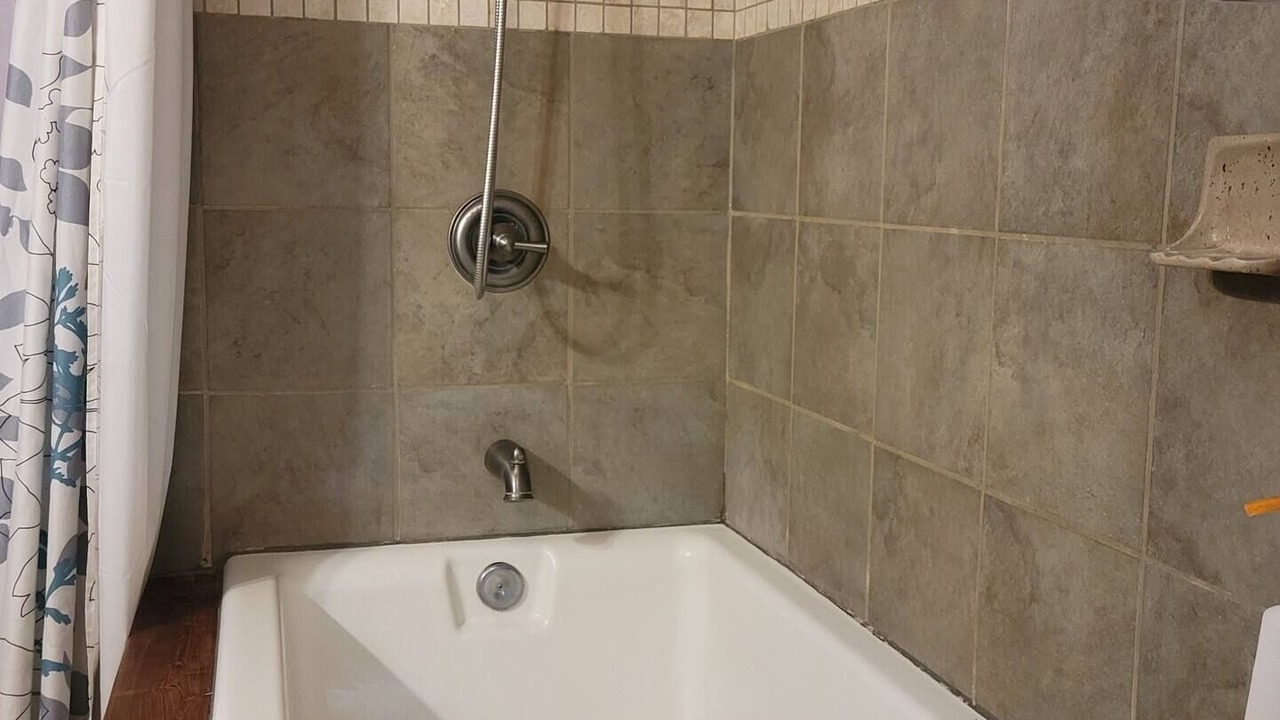 Photo of Bathroom in Mariposa