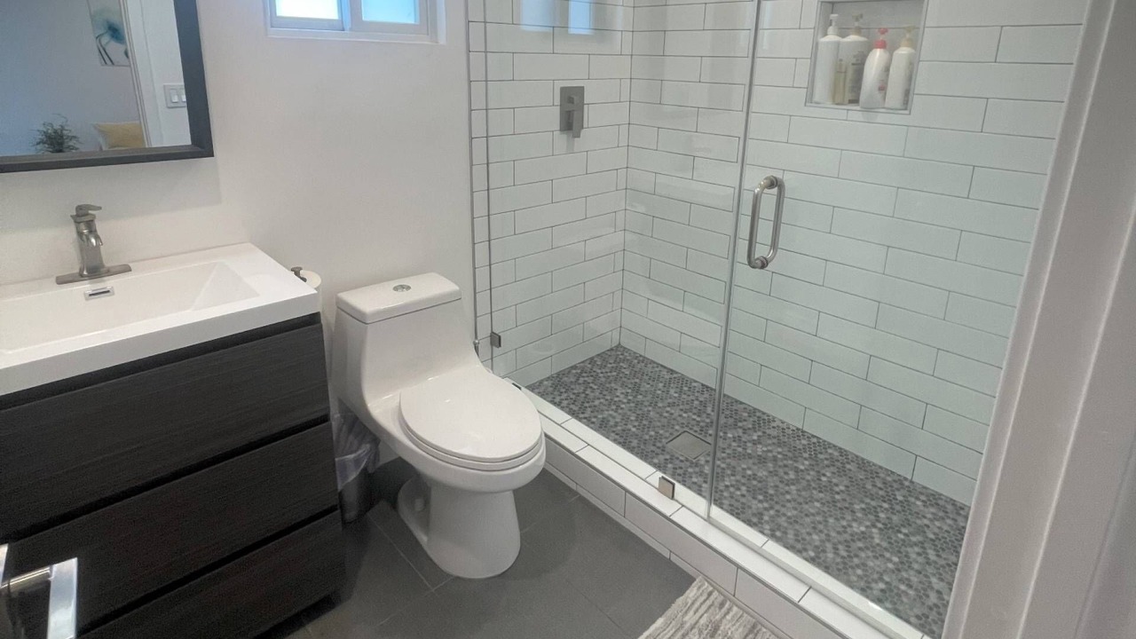 Photo of Bathroom in Valley Village
