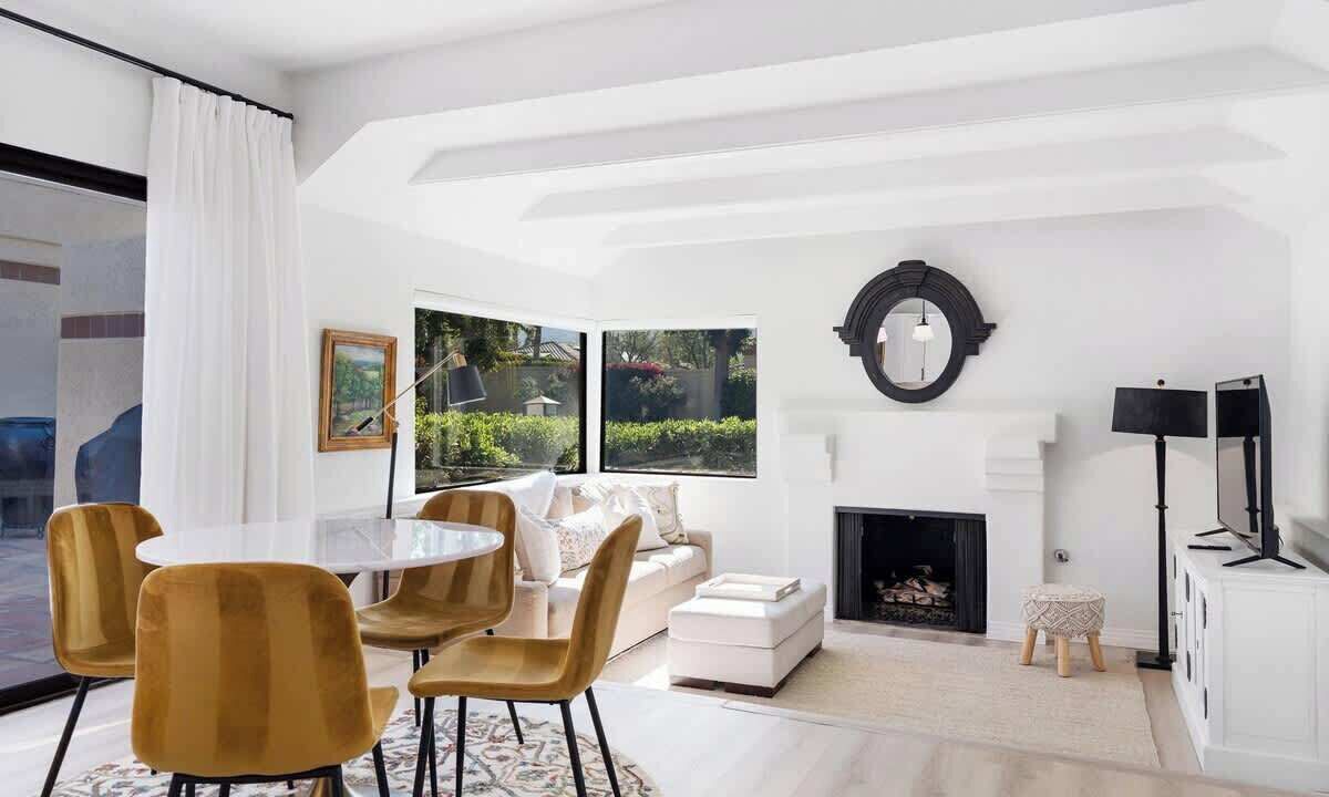 Photo of Livingroom in Indian Wells