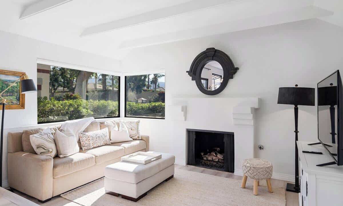 Photo of Livingroom in Indian Wells