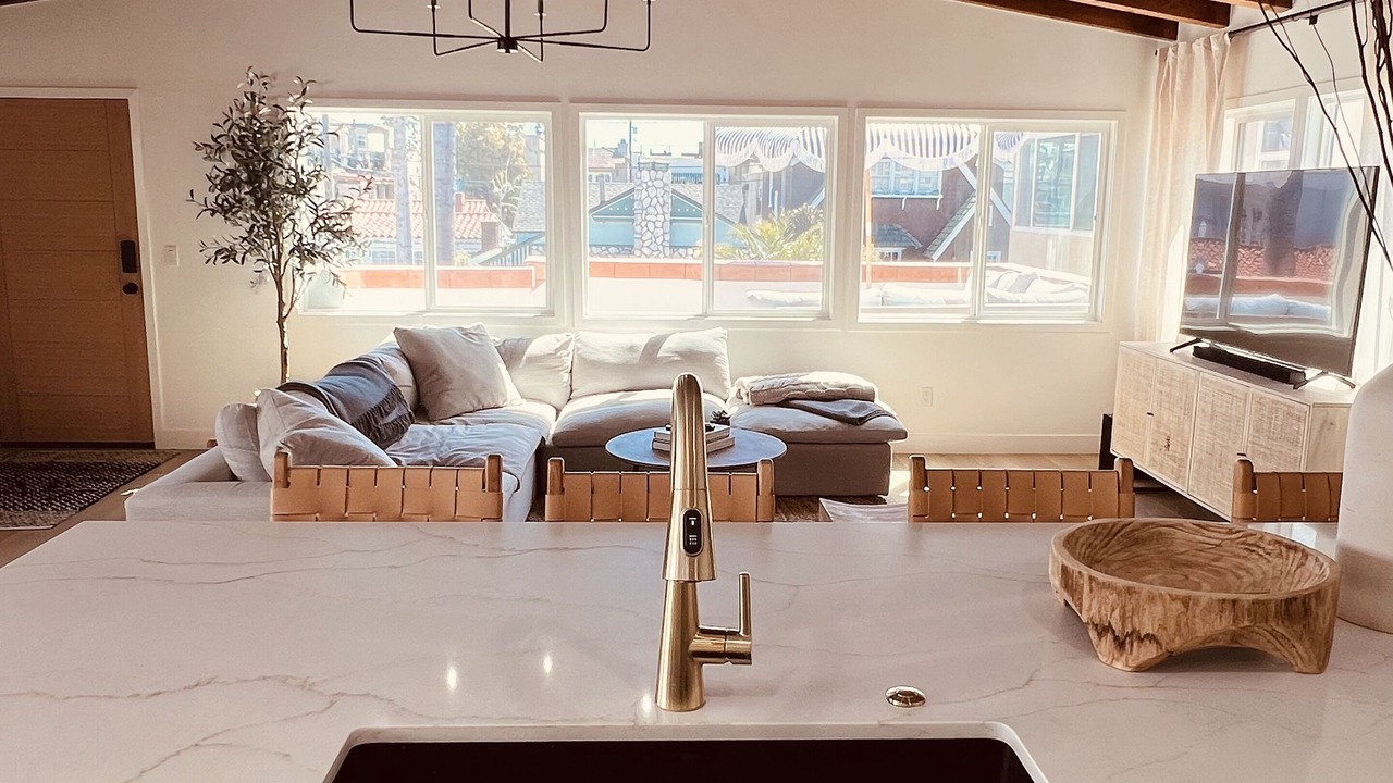 Photo of Kitchen in Peninsula