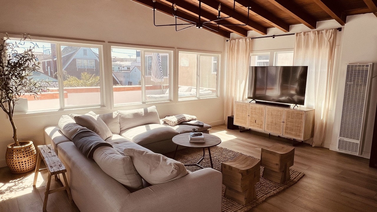 Photo of Livingroom in Peninsula