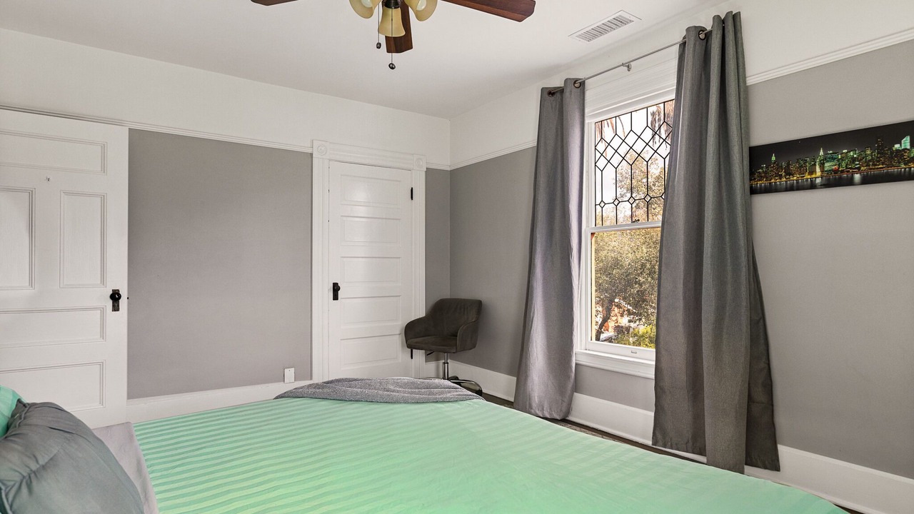 Photo of Bedroom in South Redlands