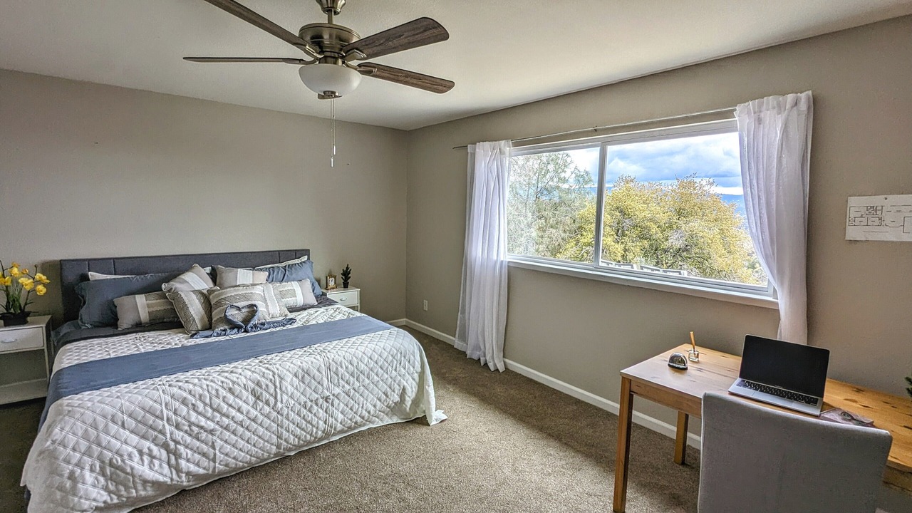 Photo of Bedroom in Mariposa