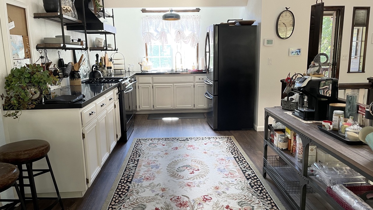 Photo of Kitchen in Cedar Glen