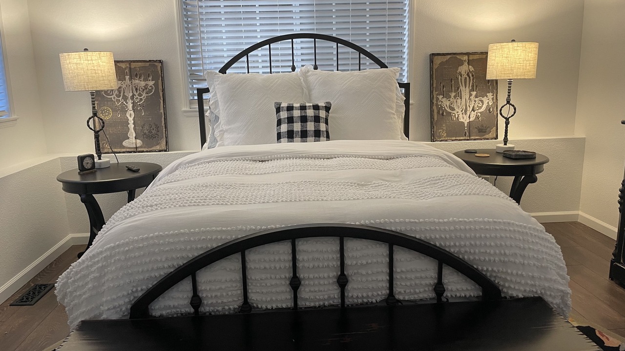 Photo of Bedroom in Cedar Glen