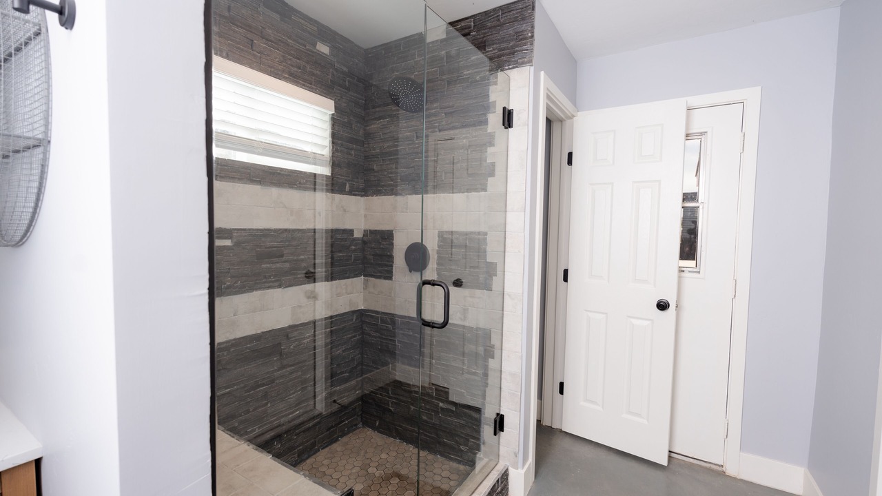 Photo of Bathroom in Rainbow CDP