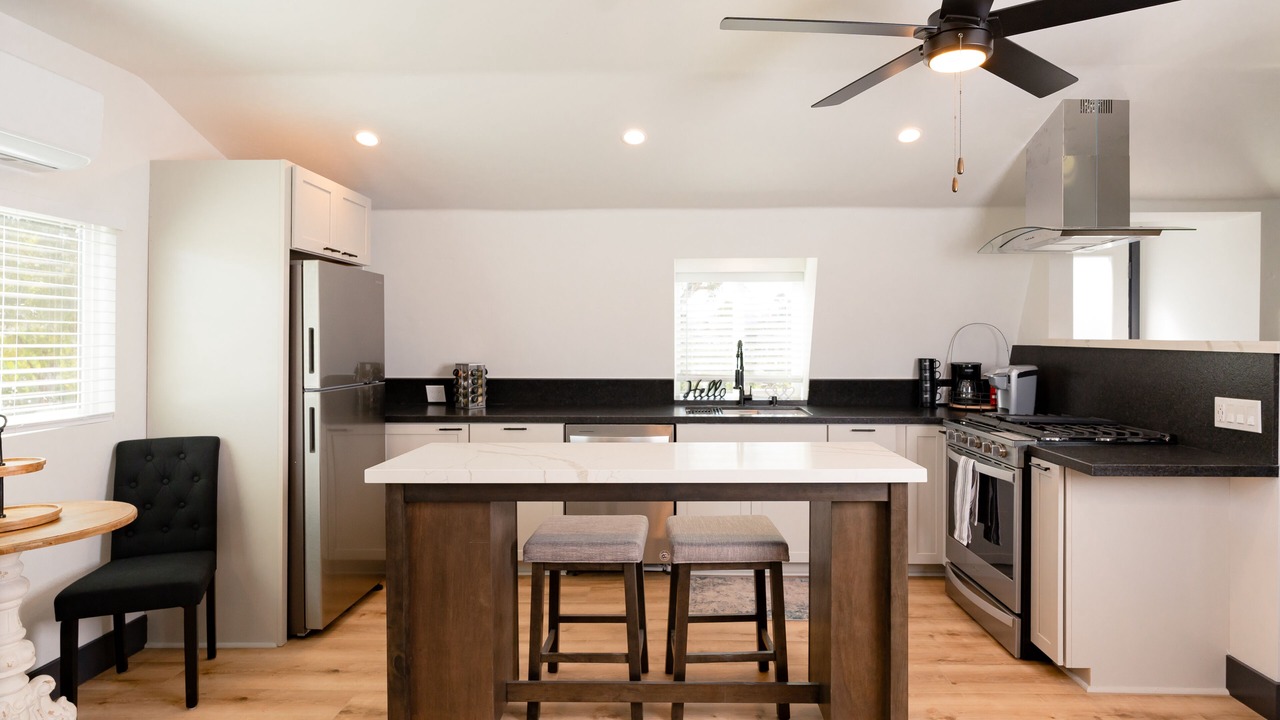Photo of Kitchen in Rainbow CDP