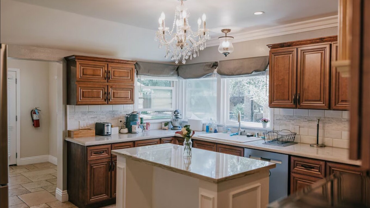 Photo of Kitchen in Newhall