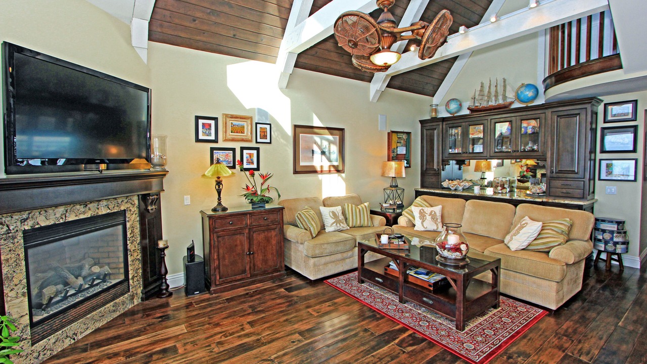 Photo of Livingroom in Santa Ana Heights