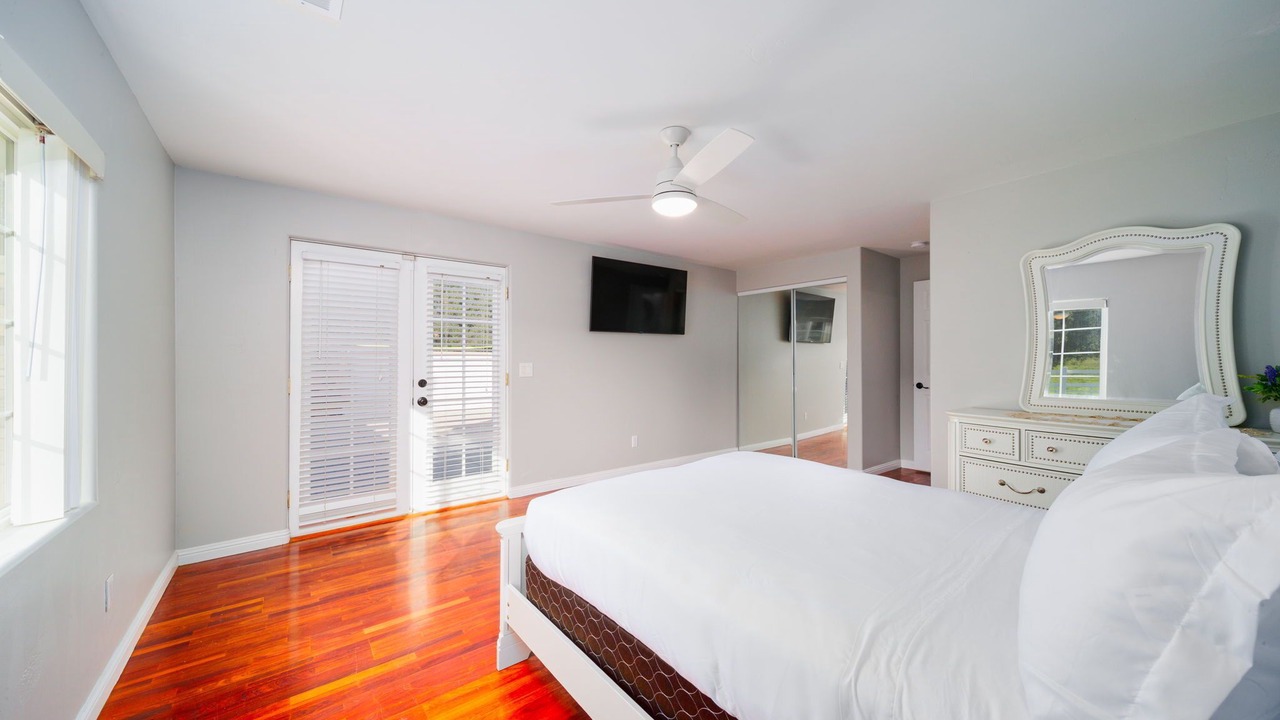 Photo of Bedroom in Murrieta