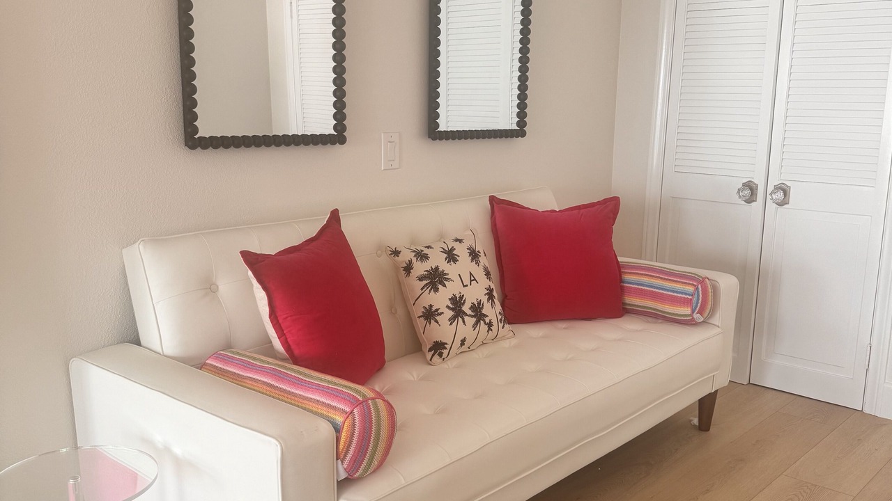 Photo of Livingroom in Oceanside