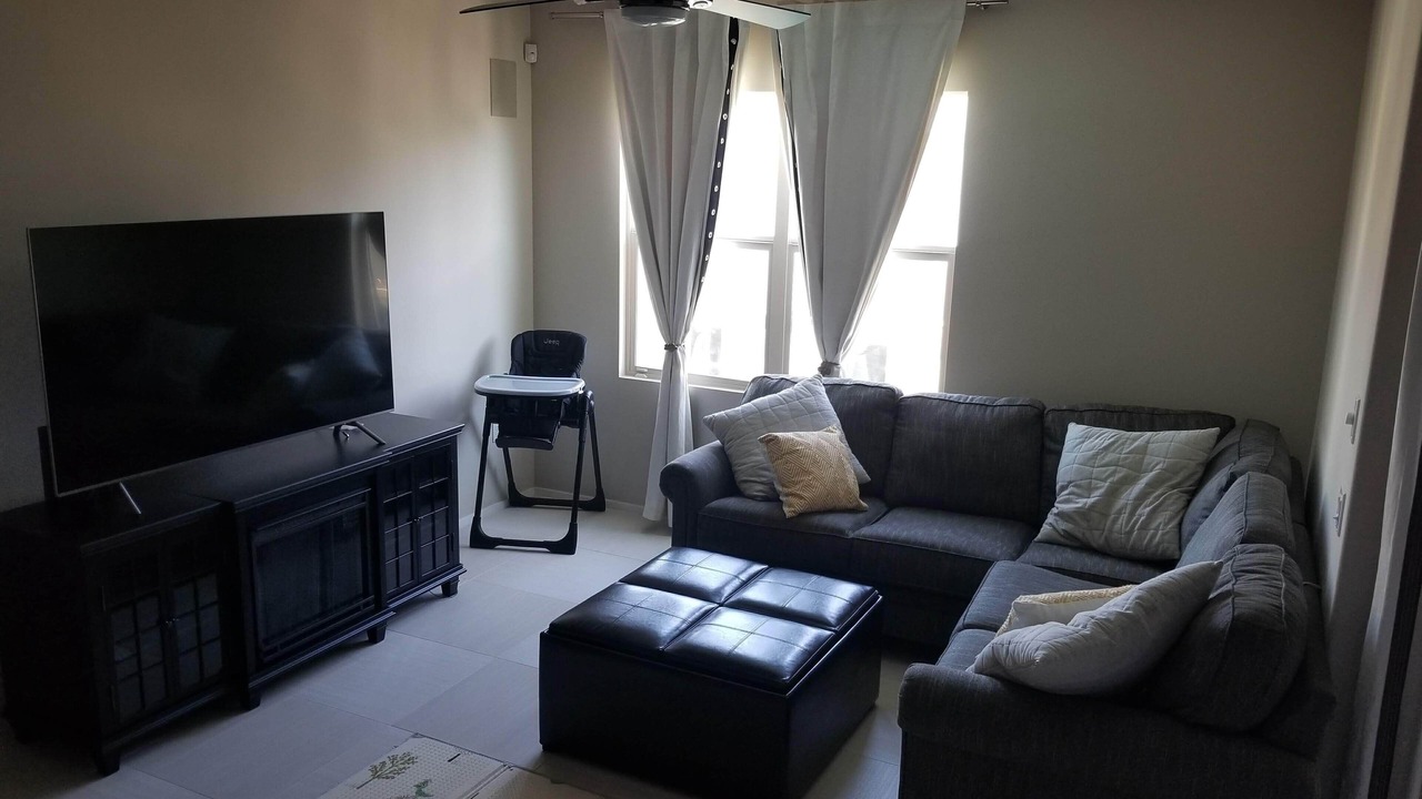 Photo of Livingroom in Anaheim Colony Historic District