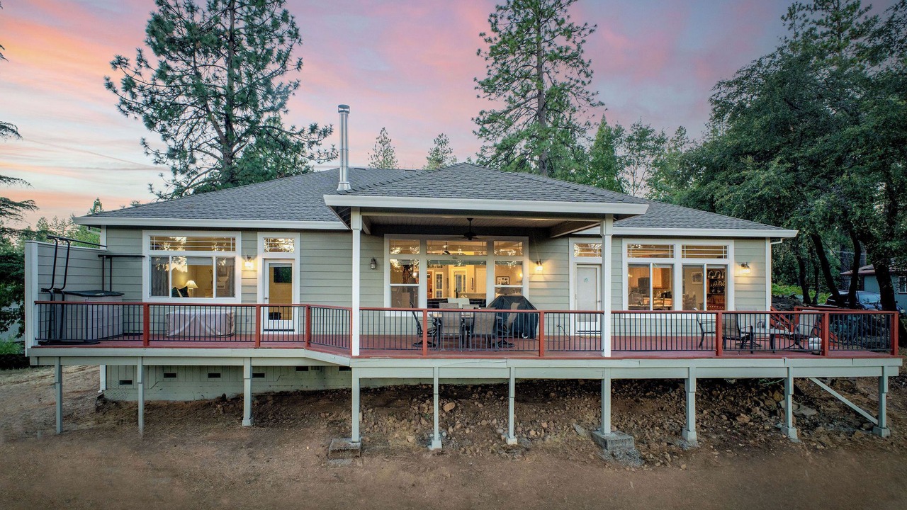 Photo of Outdoor in Cedar Ridge